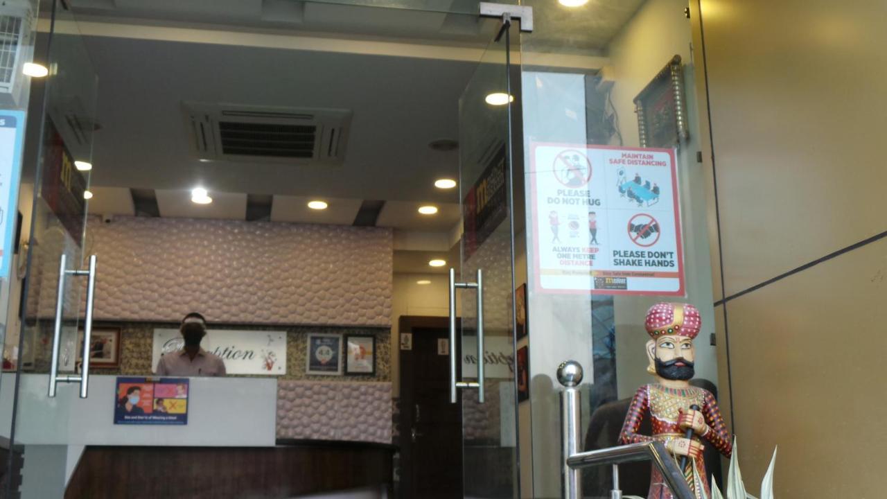 Madhav Muskan Residency Mathura Exteriör bild