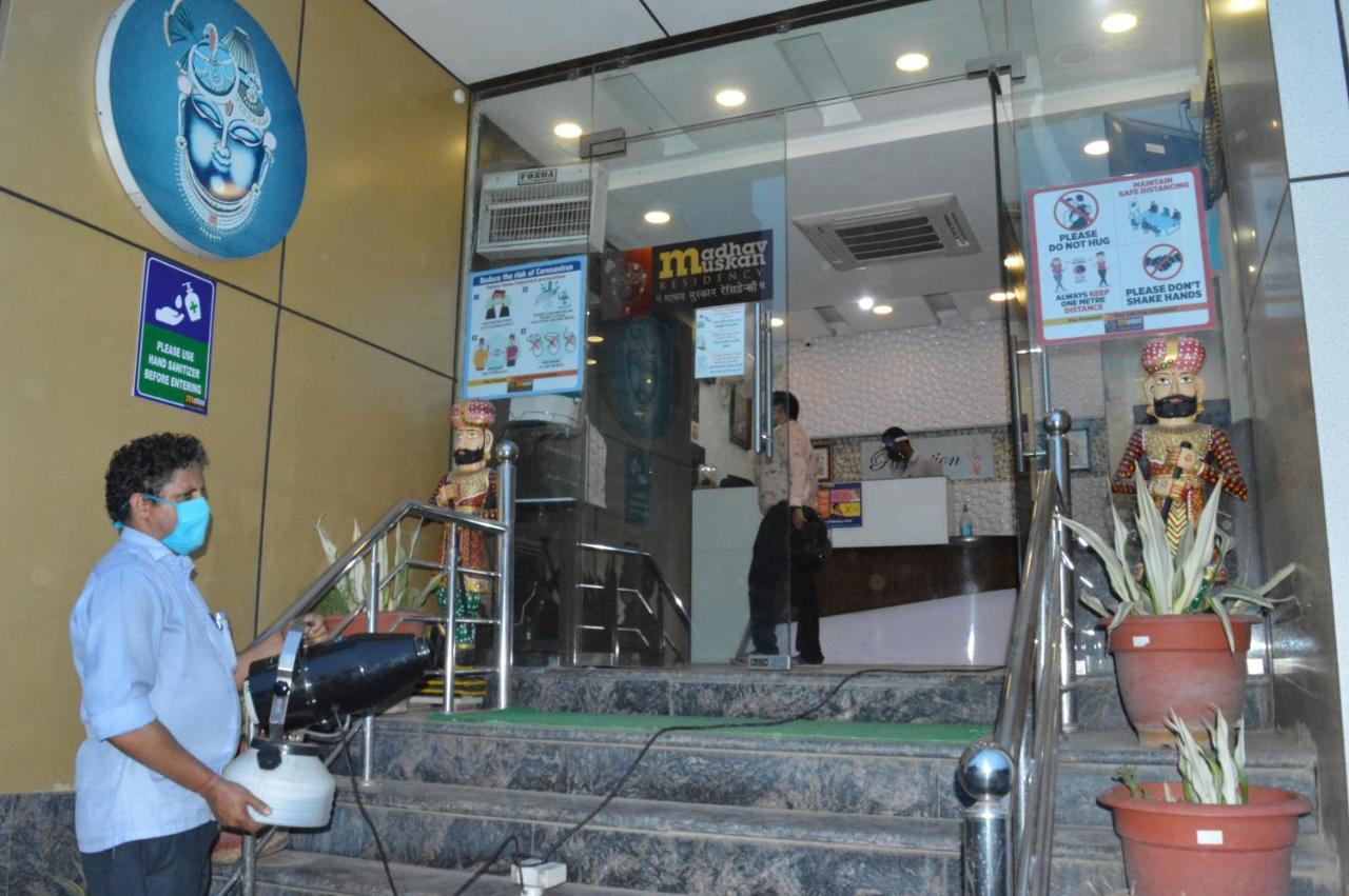 Madhav Muskan Residency Mathura Exteriör bild