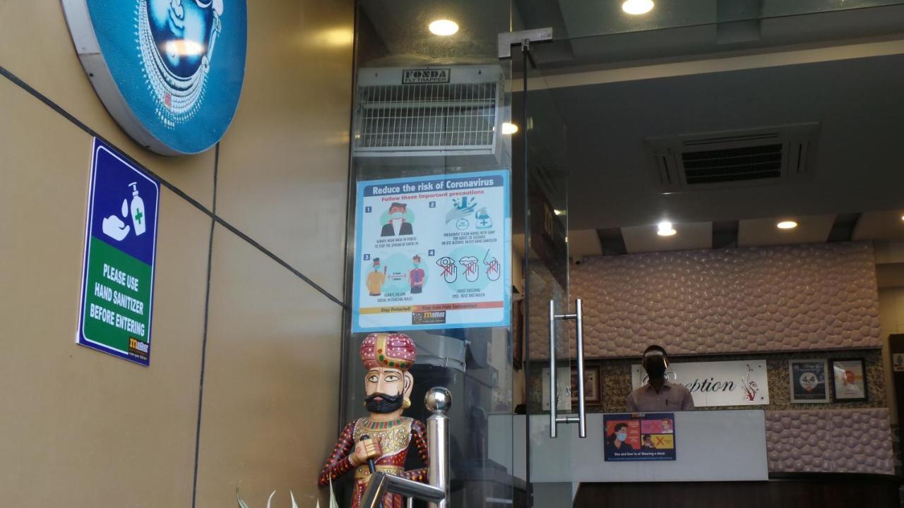 Madhav Muskan Residency Mathura Exteriör bild