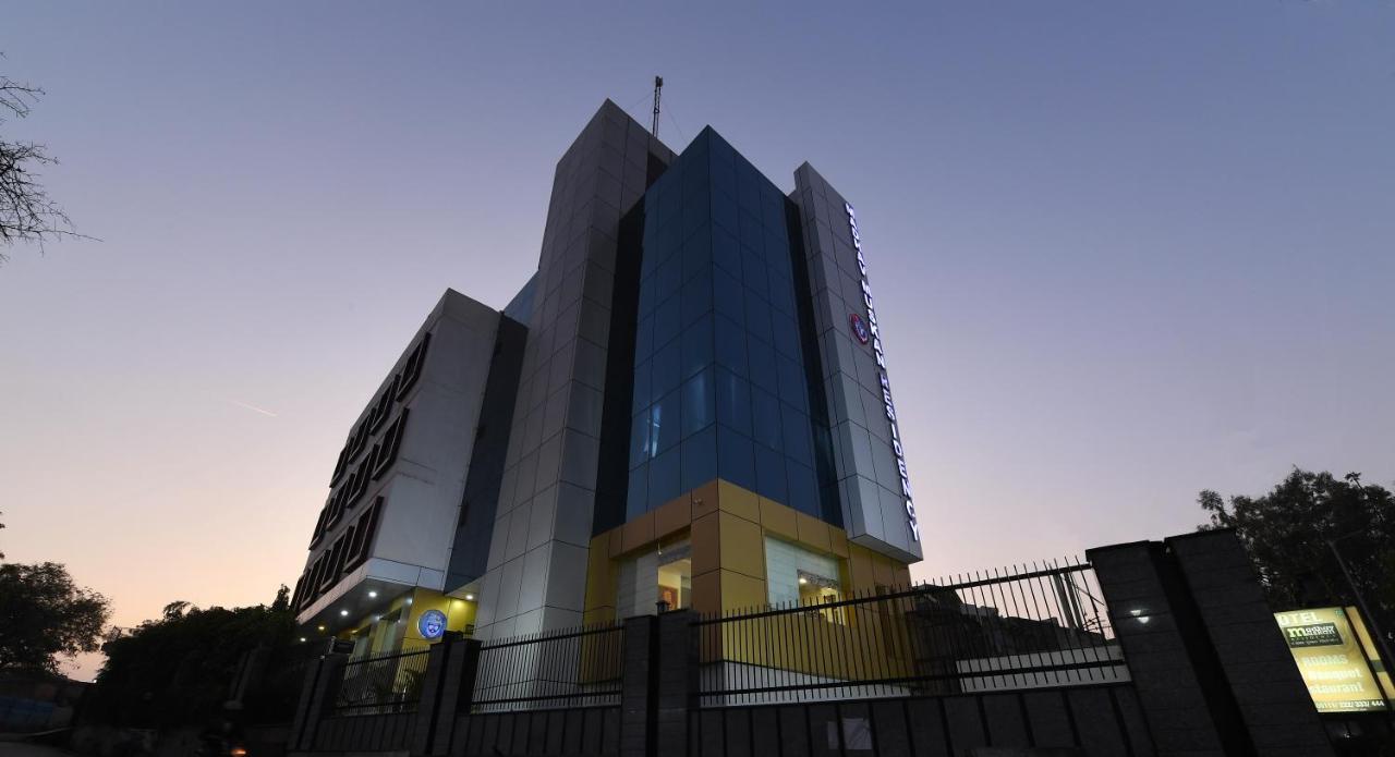 Madhav Muskan Residency Mathura Exteriör bild